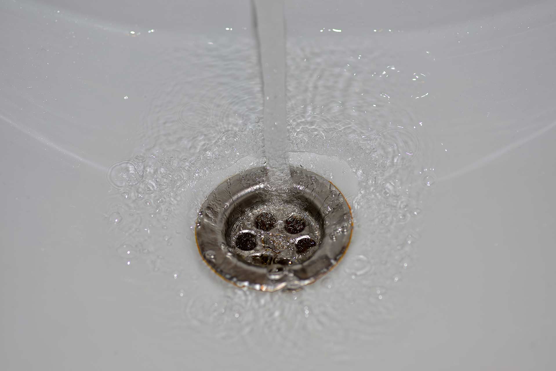 A2B Drains provides services to unblock blocked sinks and drains for properties in Boston Manor.